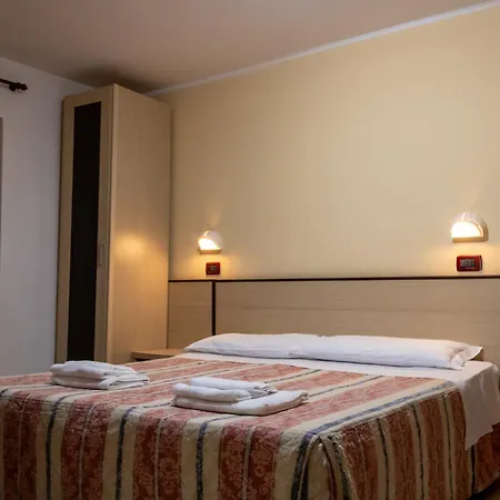 Hotel Zodiaco & Vaneze